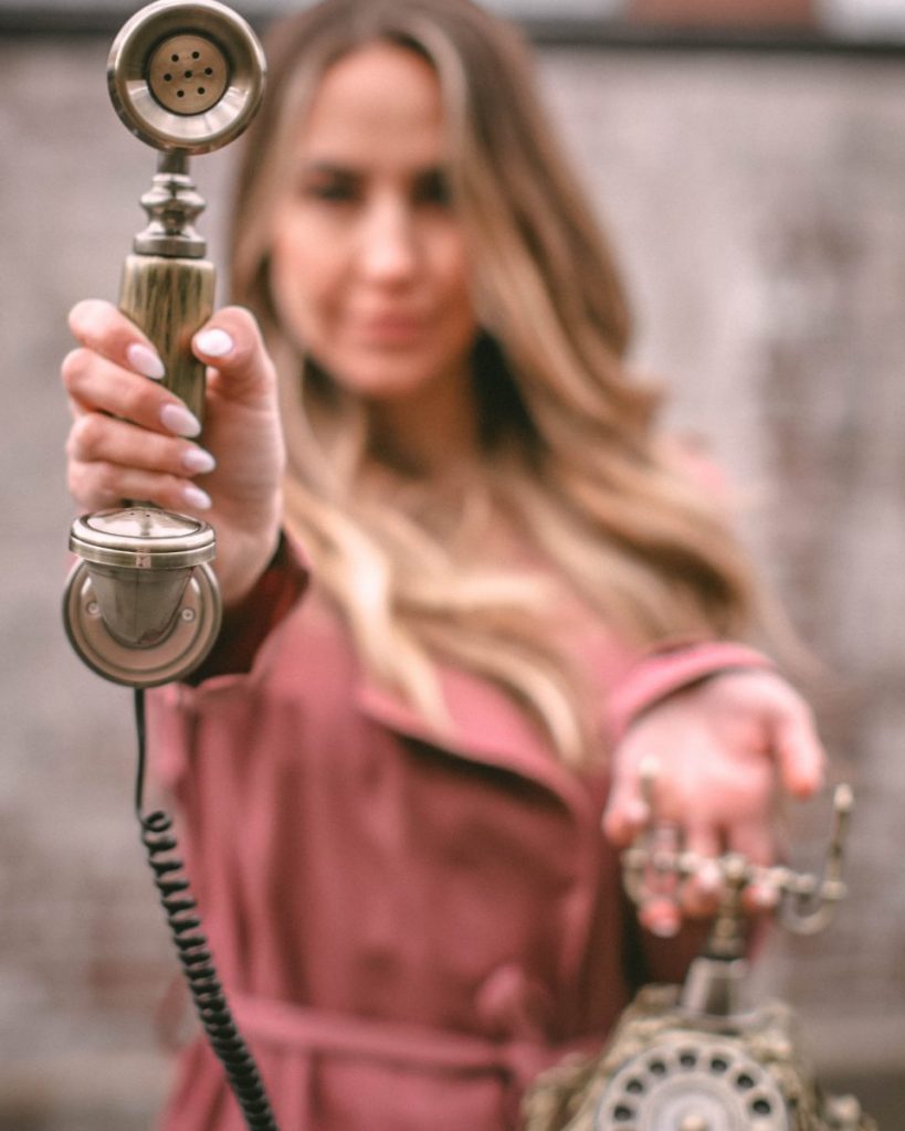 How AI Can Change Search Engines: Will Future Google Searches Involve a Chatbot?